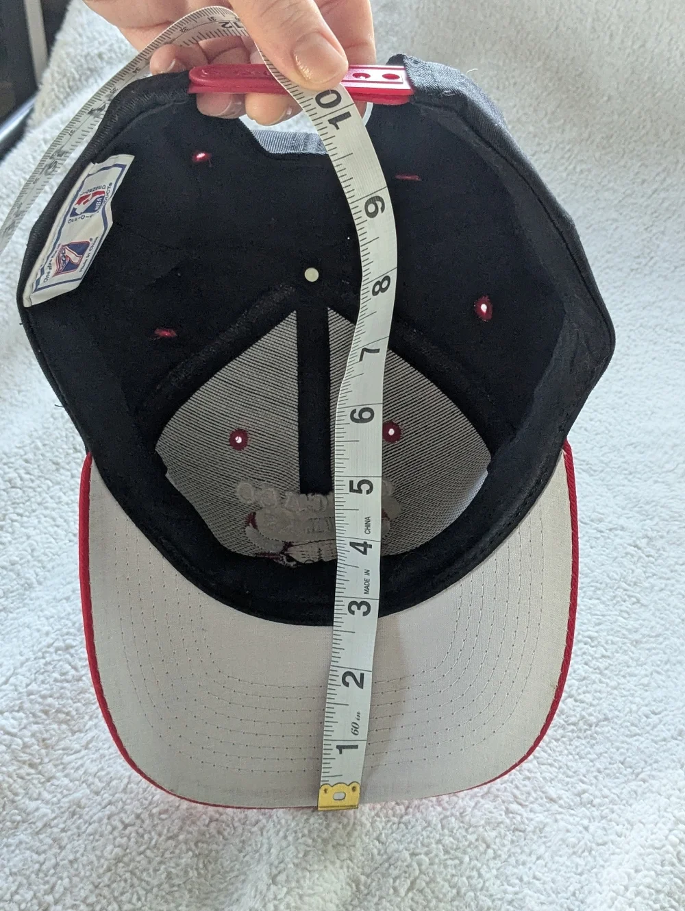 Vintage Chicago Bulls Black Red Snapback Hat Cap NBA Basketball Retro OSFA
